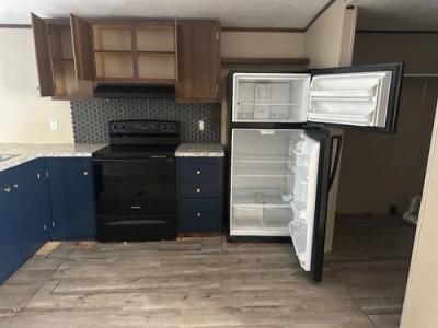 Photo 3 of 9 of home located at 5280 Lott Rd Eight Mile, AL 36613