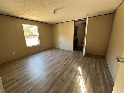 Photo 5 of 9 of home located at 5280 Lott Rd Eight Mile, AL 36613