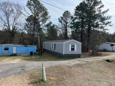 Mobile Home at 6631 County Road 9 Shorter, AL 36075