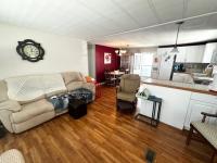 1978 Hillcrest Manufactured Home