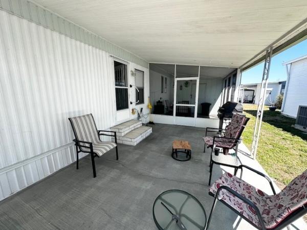 1978 Hillcrest Manufactured Home