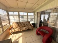 1978 Hillcrest Manufactured Home