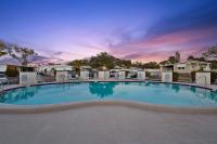 1978 Hillcrest Manufactured Home