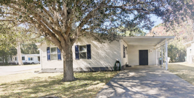 Photo 2 of 25 of home located at 2664 S. Pebblebrook Dr. Homosassa, FL 34448