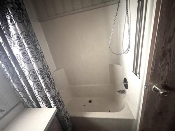 1987 Fuqua Manufactured Home