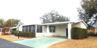 Photo 2 of 18 of home located at 1146 Tahiti Circle Davenport, FL 33897