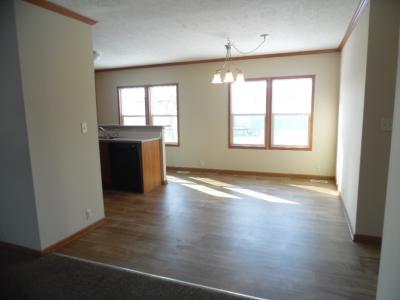 Photo 3 of 5 of home located at 29321 Elm Flat Rock, MI 48134