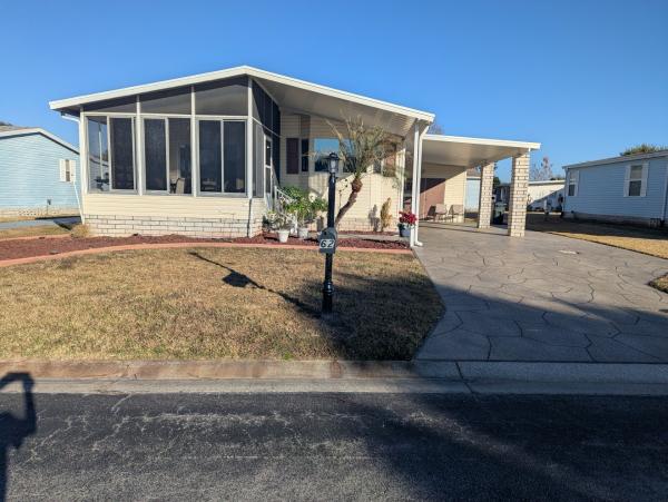 Photo 1 of 2 of home located at 62 Southhampton Blvd Auburndale, FL 33823