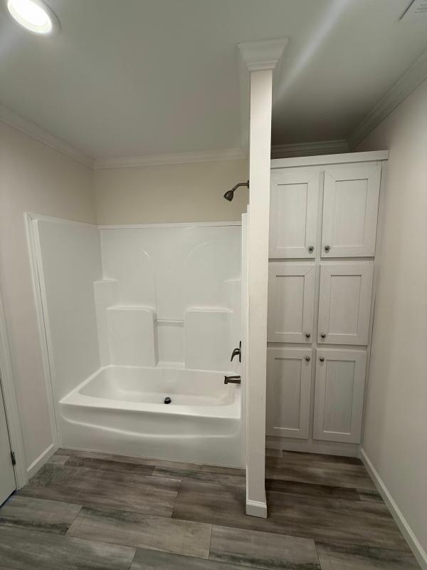 2024 Clayton Homes Inc Community Series Mobile Home