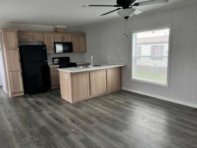 Mobile Home at 20635 Foster Dr Clinton Township, MI 48036