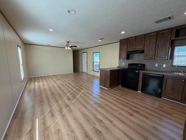 2017 CMH Manufacturing Inc Mobile Home For Sale