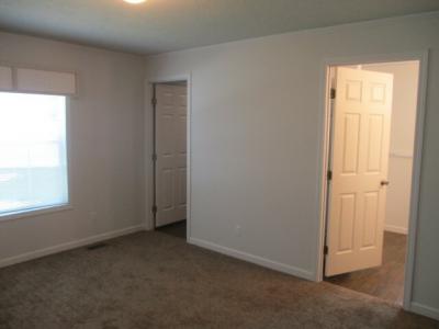 Photo 5 of 8 of home located at 1303 Wildflower Elkhart, IN 46514