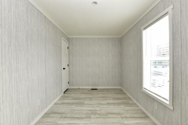 2026 Champion PC052  Home