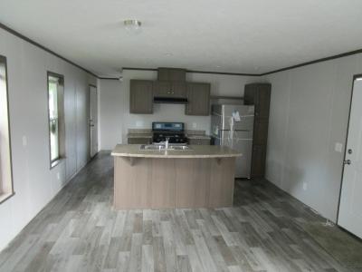 Mobile Home at 154 Pennslyvania Ave Lot 154Pa Elyria, OH 44035