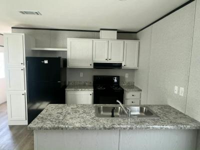 Photo 3 of 12 of home located at 15 Park Place Estates Arcadia, FL 34266