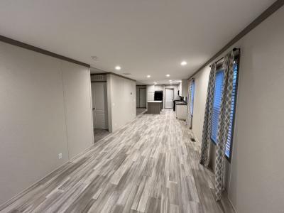 Photo 2 of 8 of home located at 3430 N. Peoria Drive Lot 158 Springfield, IL 62702