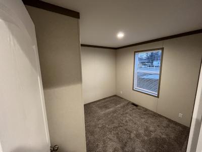 Photo 5 of 8 of home located at 3430 N. Peoria Drive Lot 158 Springfield, IL 62702