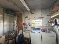 1980 Twin HS Mobile Home