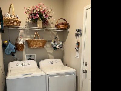 Photo 5 of 24 of home located at 3925 Manatee Club Dr. Ruskin, FL 33570