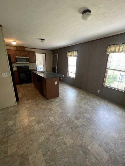 Photo 2 of 11 of home located at 2044 Mcdivitt Ct #160 Milford, MI 48381