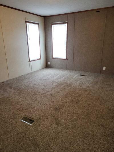 Photo 5 of 11 of home located at 2044 Mcdivitt Ct #160 Milford, MI 48381