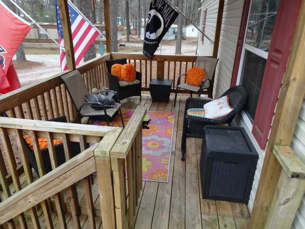 2018 Clayton Homes BSP14663R Mobile Home