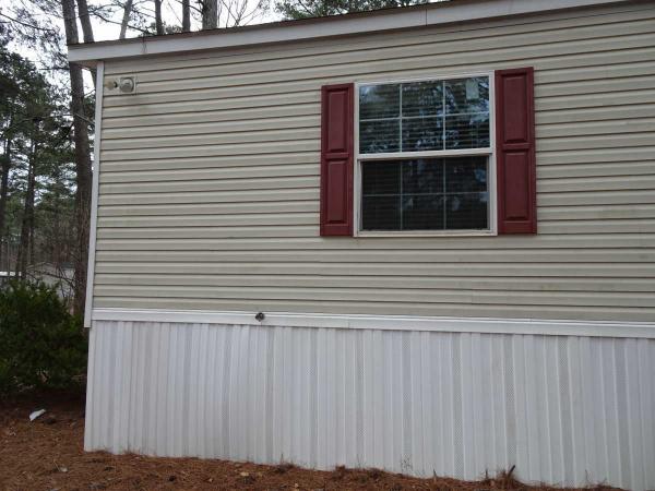 2018 Clayton Homes BSP14663R Mobile Home