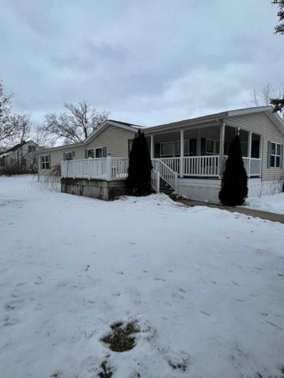 Mobile Home at 27445 Clairet Dr #704 Romulus, MI 48174