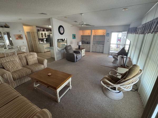 1992 Homes of Merit Manufactured Home