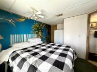 1990 FLEE Manufactured Home