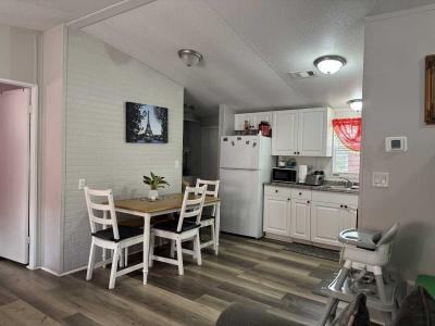 Mobile Home at 9333 Paradise Dr. Tampa, FL 33610