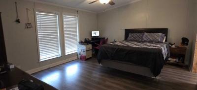 Photo 5 of 8 of home located at 353 Tabago Lane Moscow Mills, MO 63362