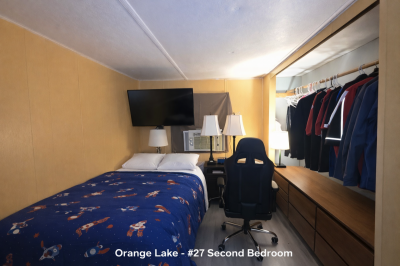 Photo 4 of 14 of home located at 12344 Seminole Blvd Largo, FL 33778