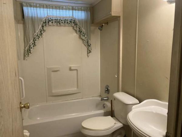 1979 Glen Manufactured Home