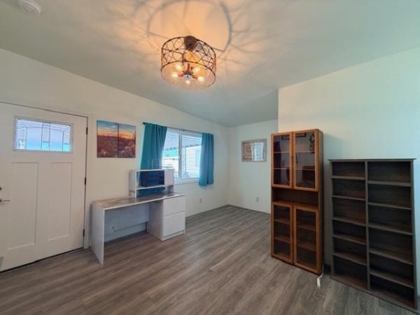 1999 Cavco Manufactured Home