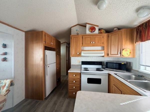 1999 Cavco Manufactured Home