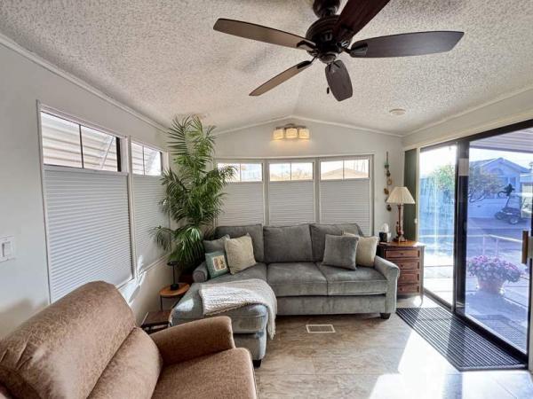 1986 Park Manufactured Home