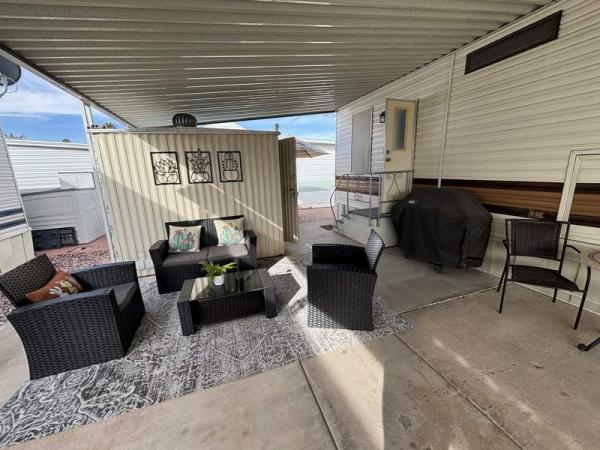 1986 Park Manufactured Home