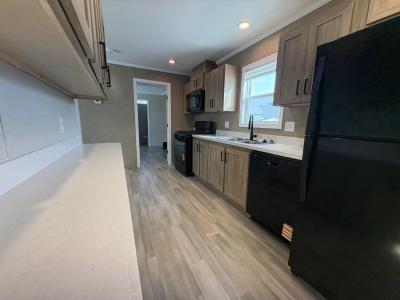 Photo 4 of 6 of home located at 20657 Seneca Dr Clinton Township, MI 48036