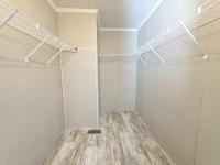 2019 Advantage II RA2852 215 Mobile Home