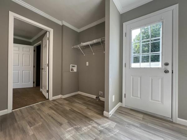 2022 Clayton Homes Inc Community Series Mobile Home