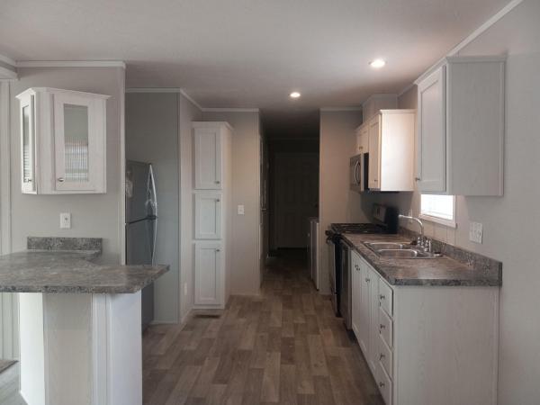 2022 Champion Redman Advantage II  Home