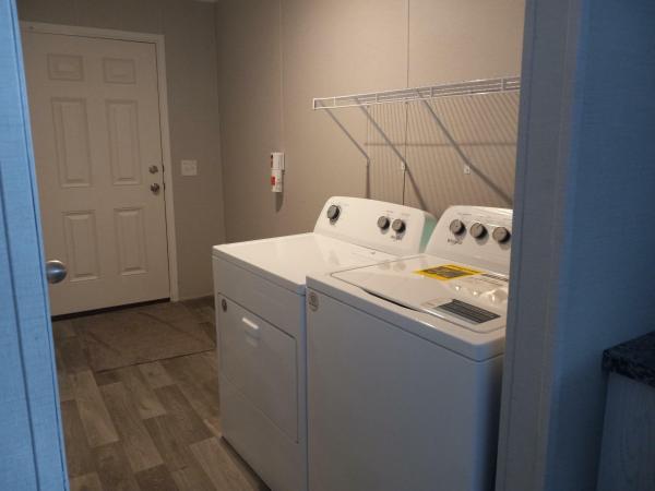 2022 Champion Redman Advantage II  Home