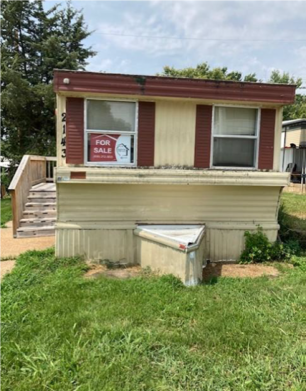 Photo 1 of 2 of home located at 2143 Park Dr Arnold, MO 63010