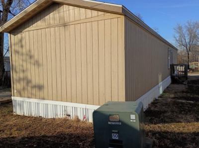 Photo 2 of 8 of home located at 2610 Country Club Rd El Dorado, KS 67042