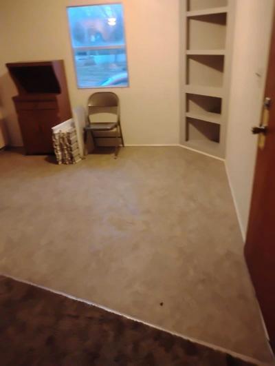 Mobile Home at 1105 N Washington Ave, Lot 31 El Dorado, KS 67042