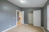 1998 Golden West Winterhaven Manufactured Home