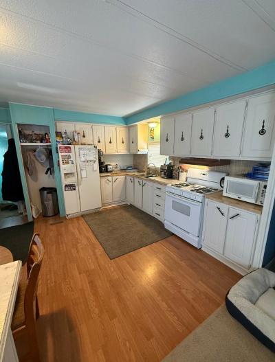 Photo 3 of 6 of home located at 273 Lesperance Dr Rochester Hills, MI 48307