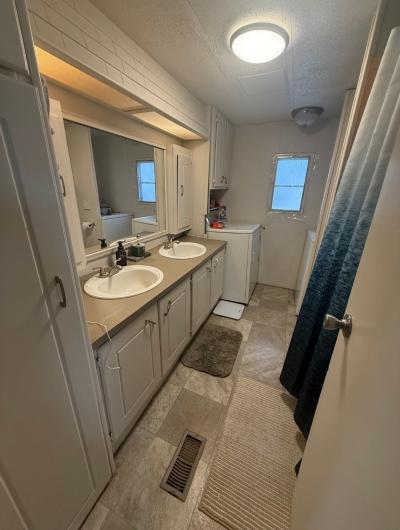 Photo 4 of 6 of home located at 273 Lesperance Dr Rochester Hills, MI 48307