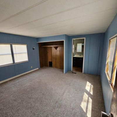 Photo 5 of 7 of home located at 105 W Apple Blossom Ln Wellington, KS 67152